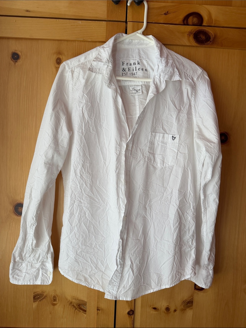 Frank & Eileen white crinkle cotton Barry size L